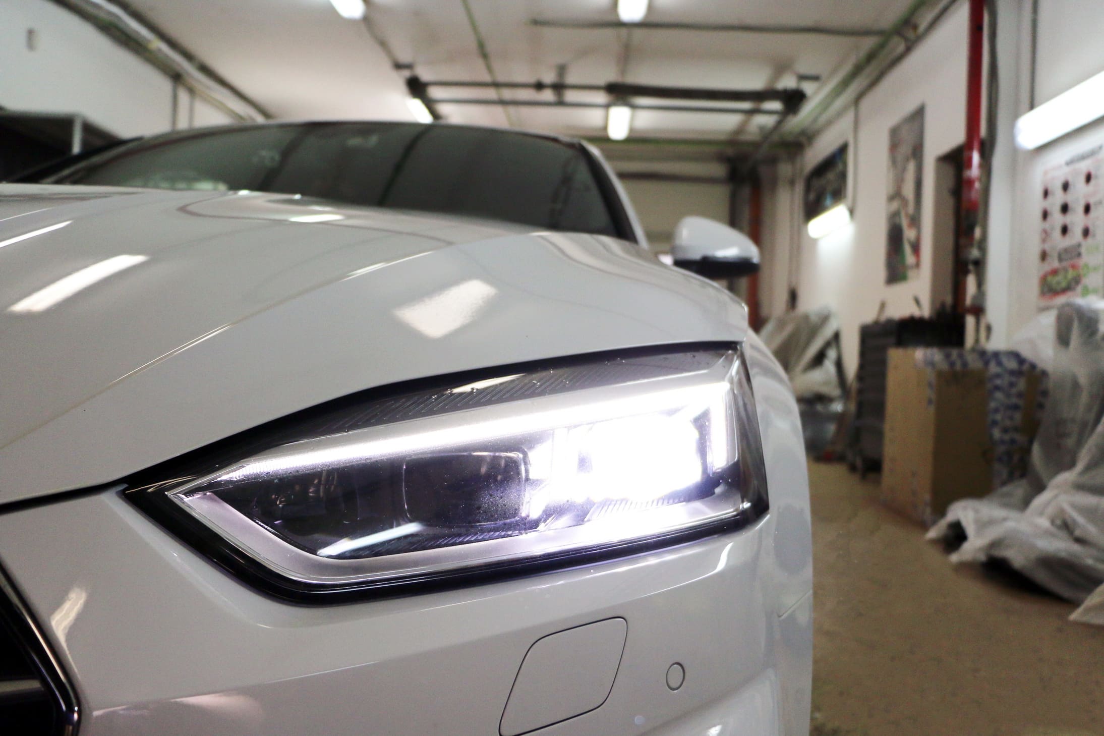 Шумоизоляция Audi A5 в Санкт-Петербурге от студии STP BOX