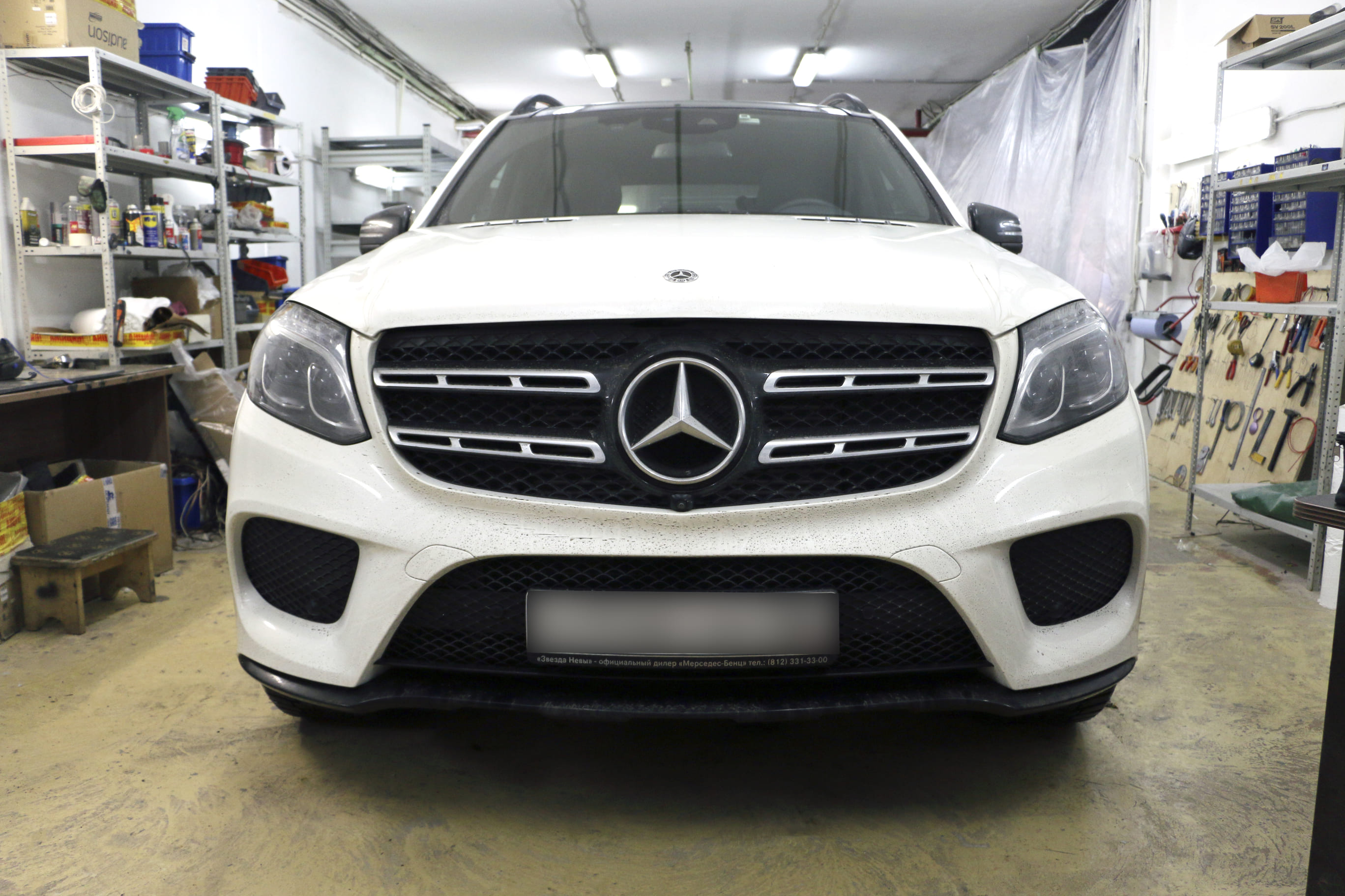 Шумоизоляция Mercedes-Benz GLS в Санкт-Петербурге